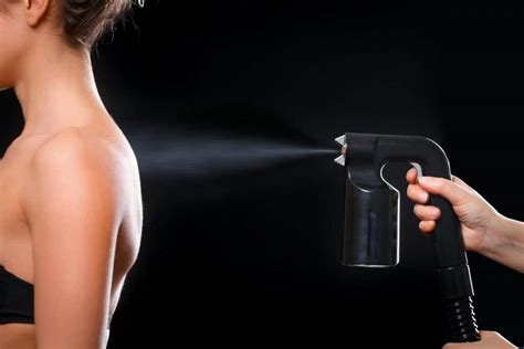 spray tan uws